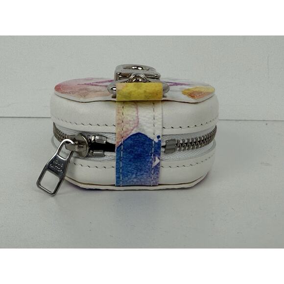 Louis Vuitton Etui Earphones Rainbow Monogram Canvas with Silver-Tone Hardware - Picture 7 of 13